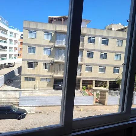 Apartamento na praia forte de 1 quarto, sala, cozinha e 1 banheiro-2